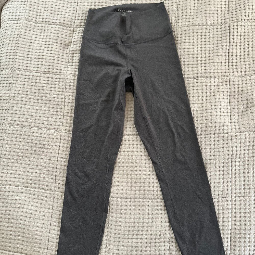 Everlane Perform Leggings